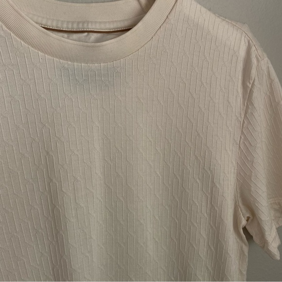 HUGO BOSS COTTON-SILK T-SHIRT WITH A SIGNATURE QUILTED EFFECT Size MEDIUM - Picture 6 of 16